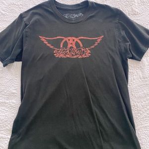 Women’s tee